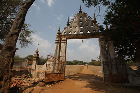 2001